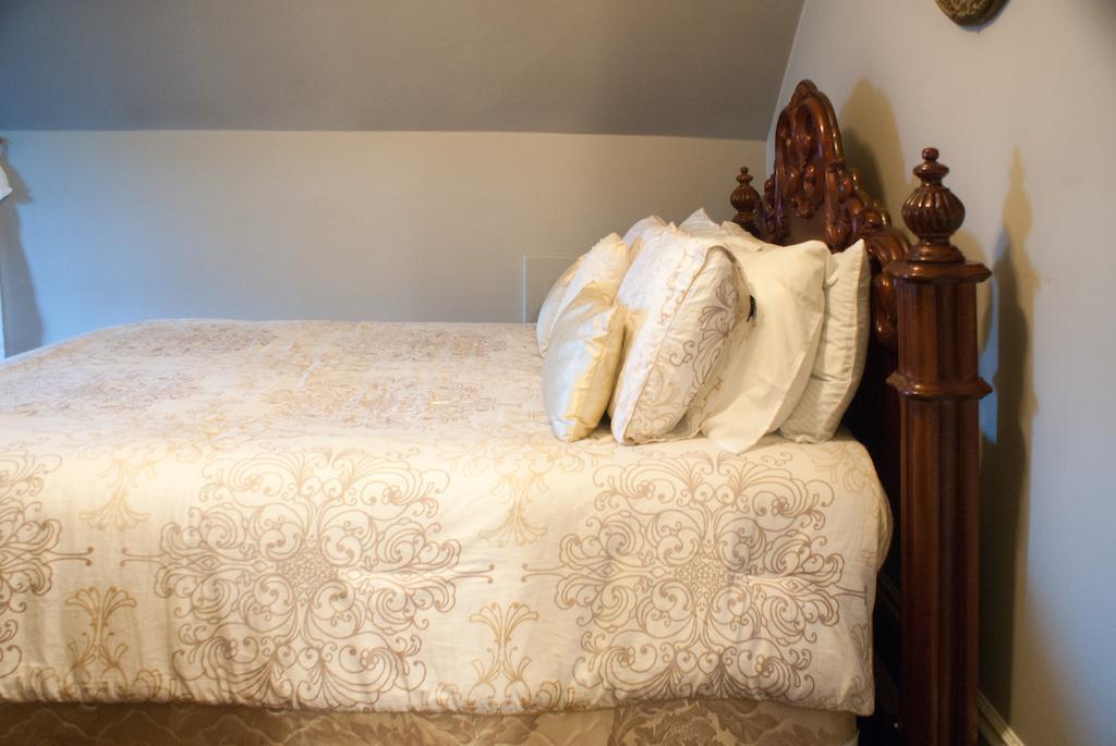 Armstrong Mansion Salt Lake City Room photo