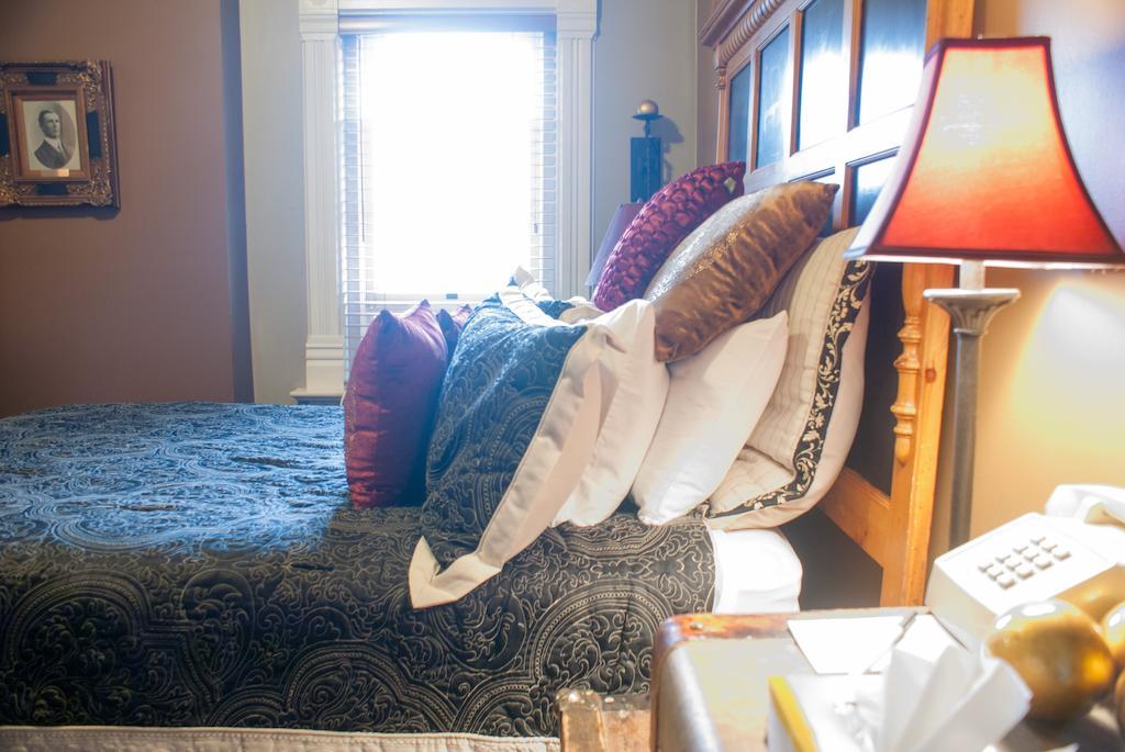 Armstrong Mansion Salt Lake City Room photo